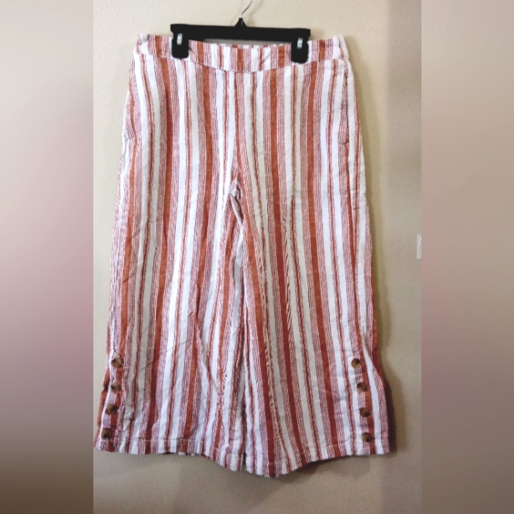 Wide leg pants